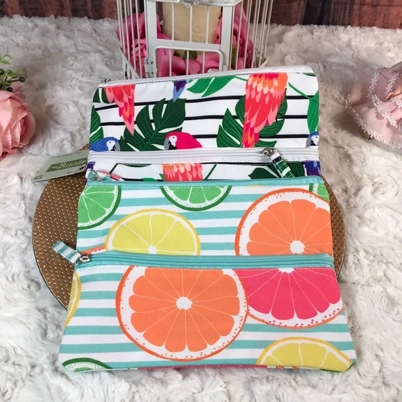Spring shop pouches - Picture 1 of 7